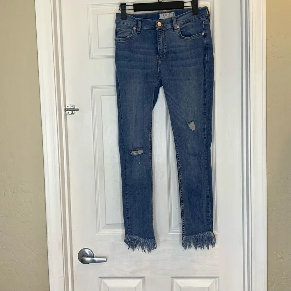 Free People great heights frayed skinny denim jeans Size 26